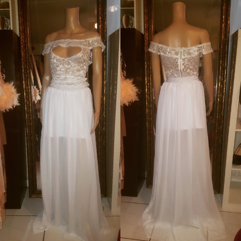 COPY - WHITE TWO PIECE - PRICE IS NON-NEGOTIABLE